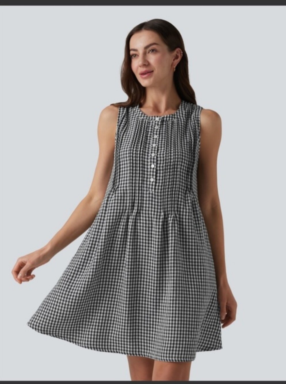 HALARA Sleeveless Black/White Gingham Pintuck Dress, Large